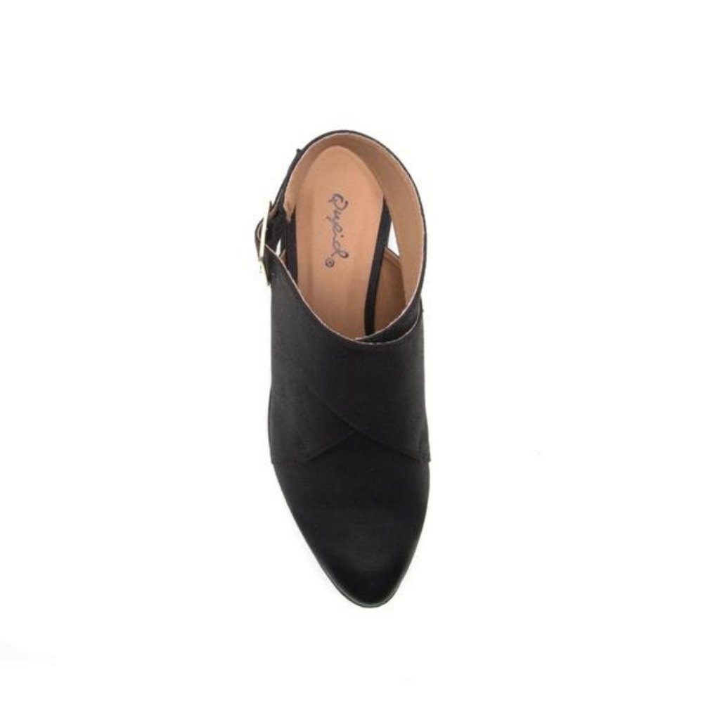 Last Pair! Buckle Wrap Flats - Picture 3 of 5
